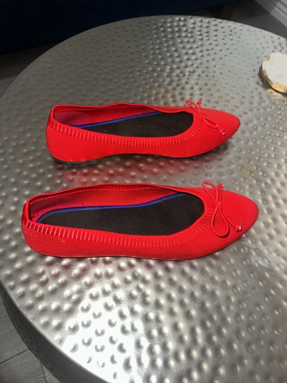 Women’s Red Pointed Toe Knit Ballet Flats size 40.5 - Picture 2 of 4